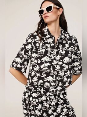 Maje Black and White Palm-Print Cropped Shirt